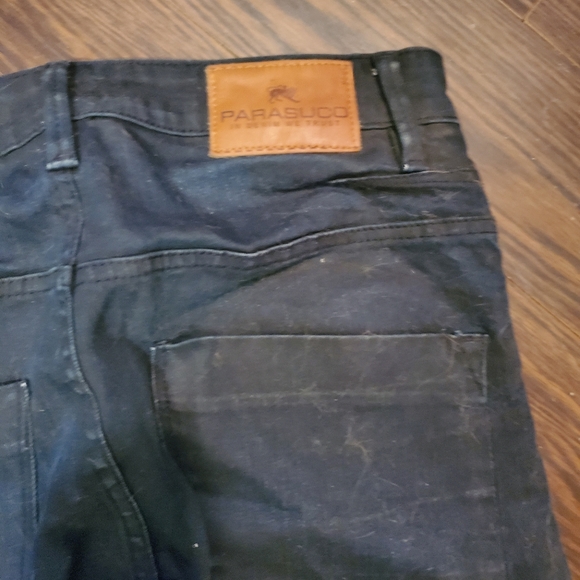 Parasuco - Picture 2 of 5